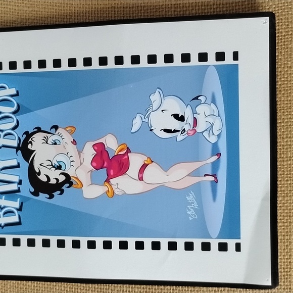 Betty Boop Poster - Picture 3 of 4